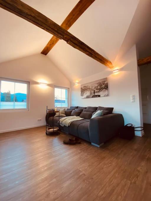 손토펜 Penthouse Im Dachgeschoss 아파트 외부 사진